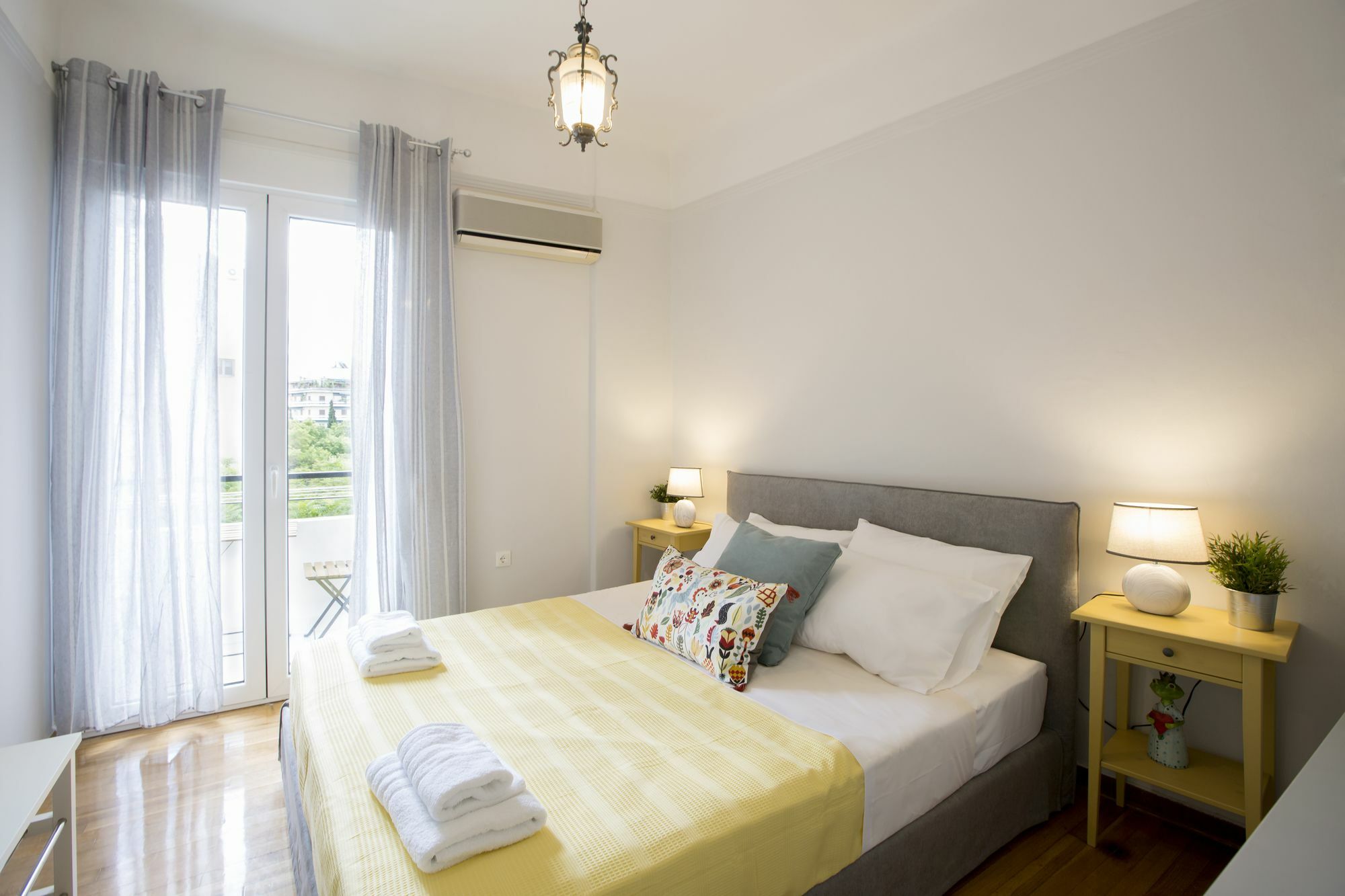 Attractive Flat Near The Acropolis Museum & Metro Station By Athenian Homes Esterno foto